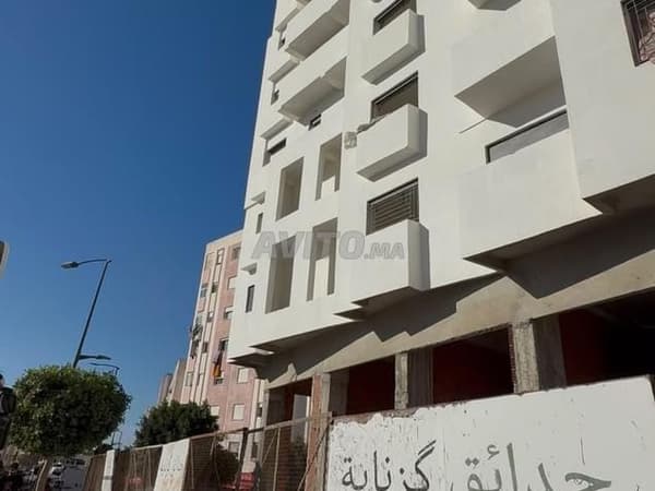Local commercial exceptionnel à Hayat Kzénaya, Tanger
