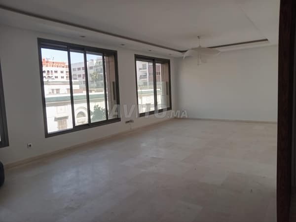 Appartement à louer 189 m² à Casablanca