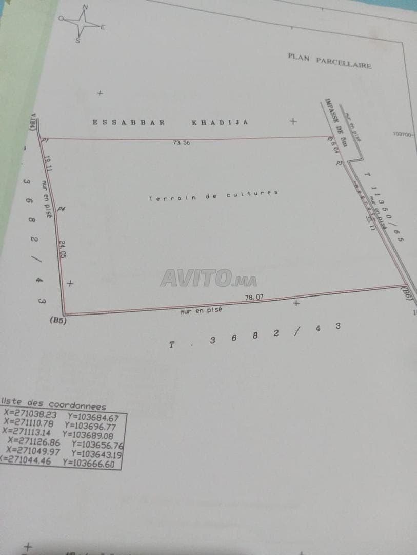 Terrain de 3000m2 en zone villa