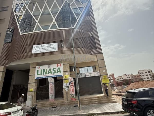 Kantoor van 60 m² in hoogwaardig gebouw met gereserveerde parkeerplaats