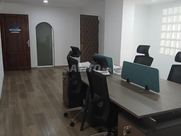 Office floor 90 m² on Bd Ali Abderrazk