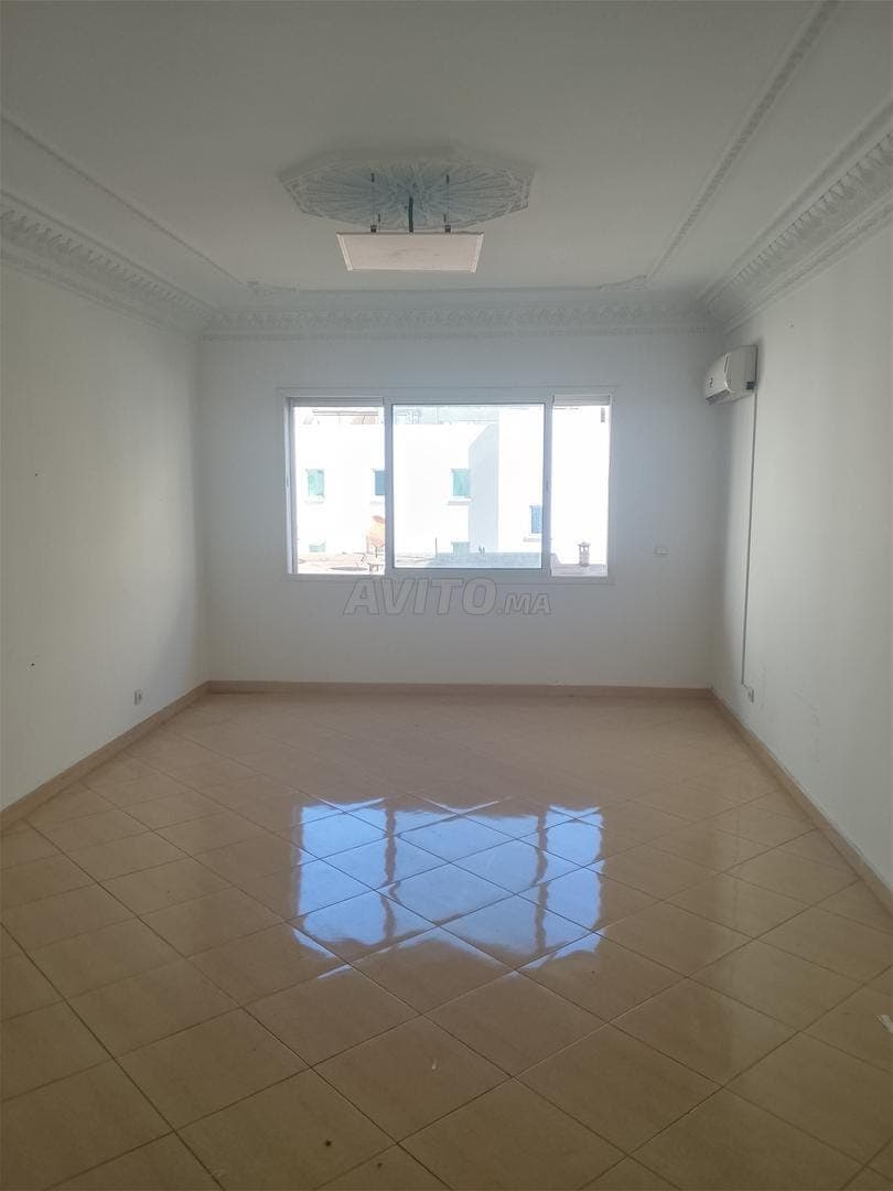 Büro zur Miete mit Aufzug und Garage