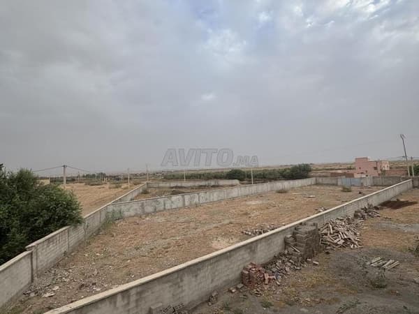 Terrain de 1475 m² sur la Route d’Amizmiz