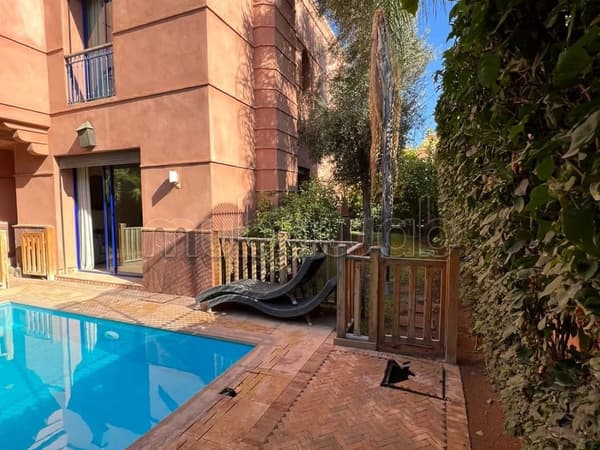 Villa 300m Meublé A Route de Casa