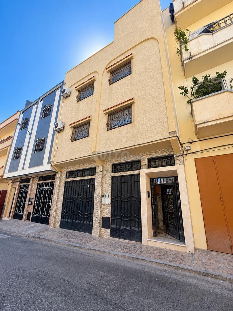 MAISON TITRÉE À VENDRE BÉNI MAKADA–JIRARI