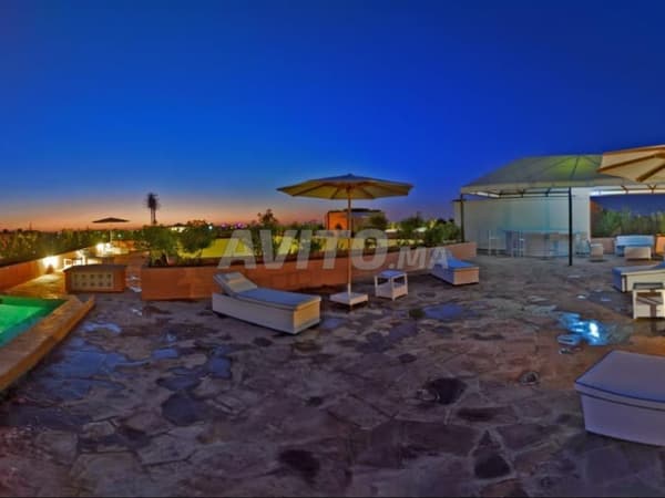 TE KOOP 5-STERRENHOTEL IN MARRAKECH