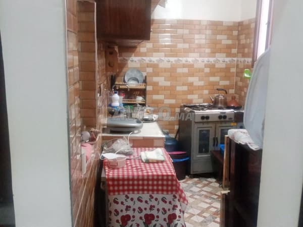 Maison à vendre à Deroua près du marché pour 22 millions