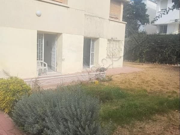 Villa à détruire en plein quartier des Orangers