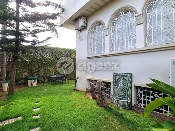 Villa à vendre 407 m², 4 chambres Sidi Maarouf Casablanca
