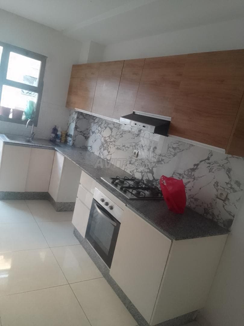 Appartement à louer 81 m² à Temara