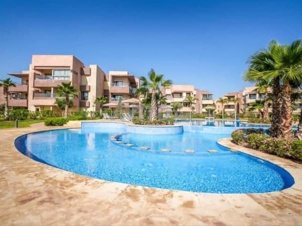 FOR SALE GROUND-FLOOR APARTMENT IN PRESTIGIA