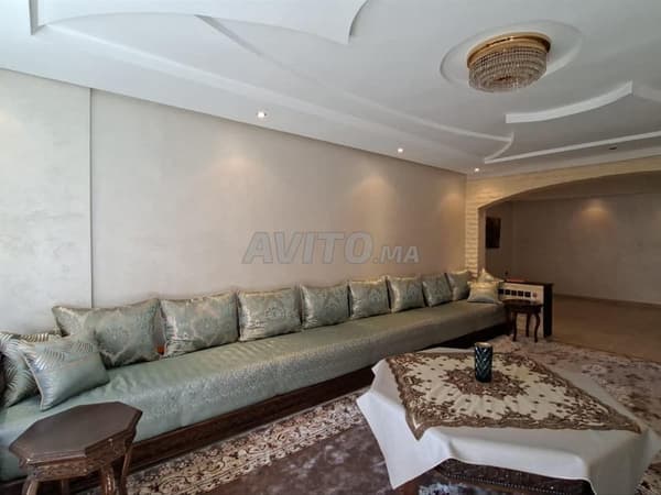 À VENDRE – SUPERBE APPARTEMENT À BELVÉDÈRE
