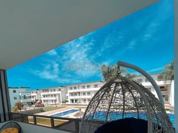 Agréable appartement vue sur mer et piscine
