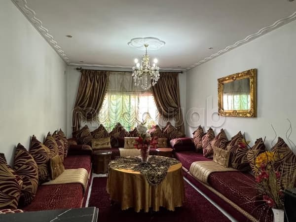 Mooi appartement te huur in Hamria. 2 slaapkamers. Gemeubileerd