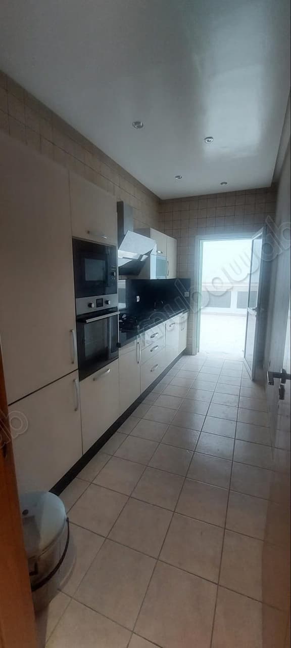 Prachtig appartement te huur in Agdal. 1 mooie slaapkamer. Gemeubileerd