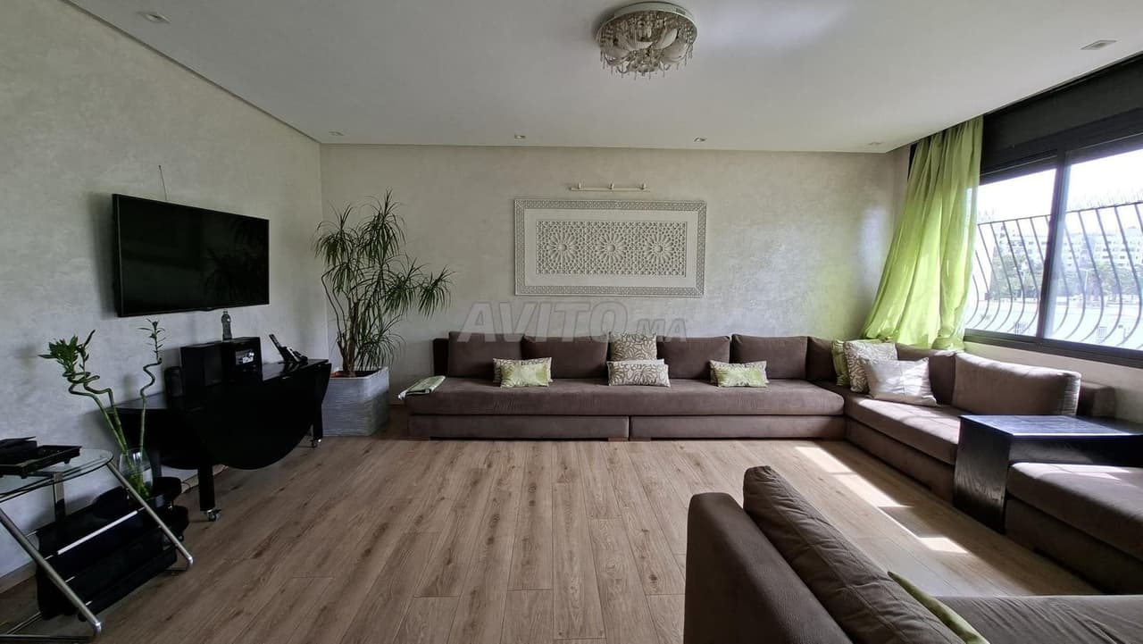 Appartement 200 m² 4 chambres plein sud 3ème