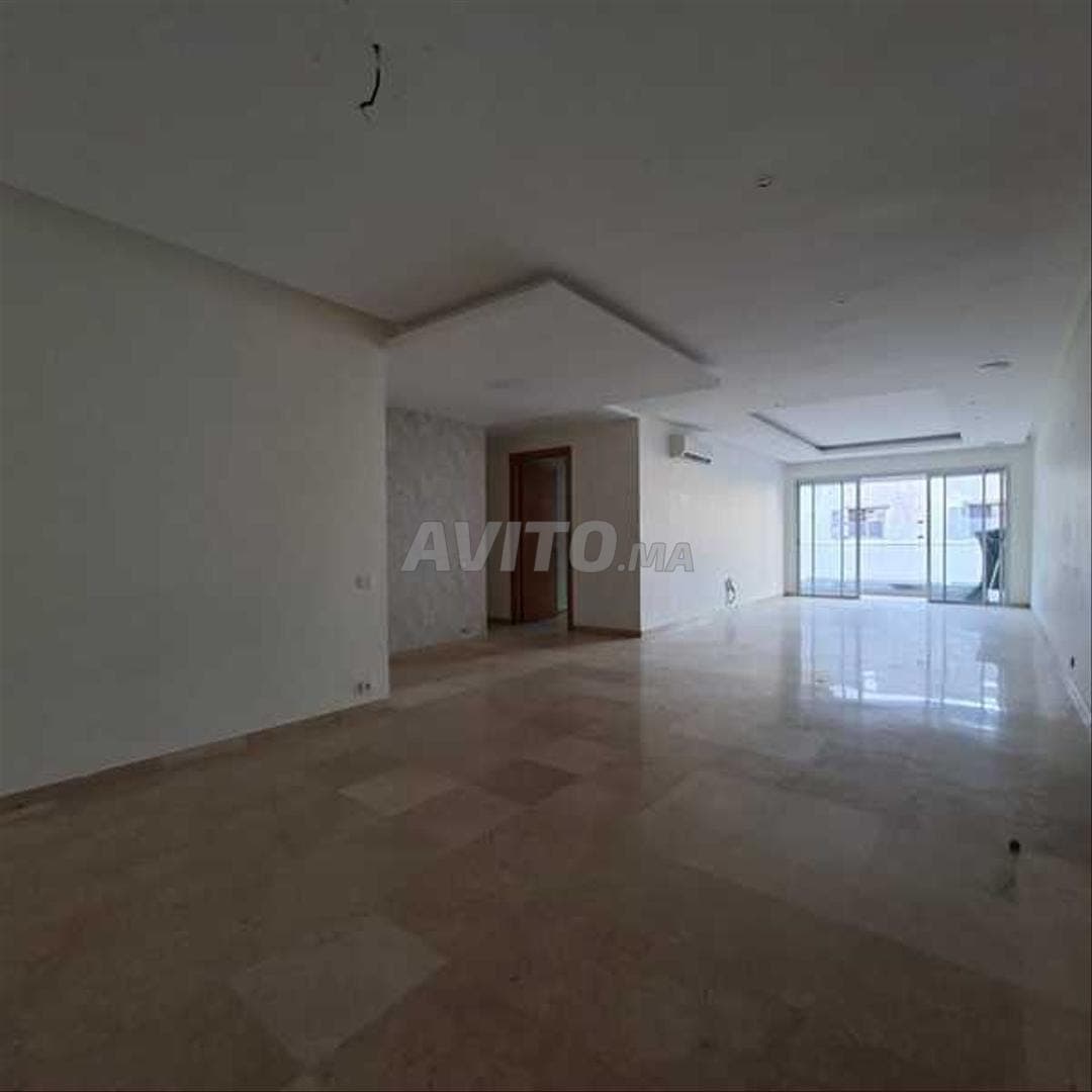 5000607-Apartment for rent at 11000DH in Beausejour