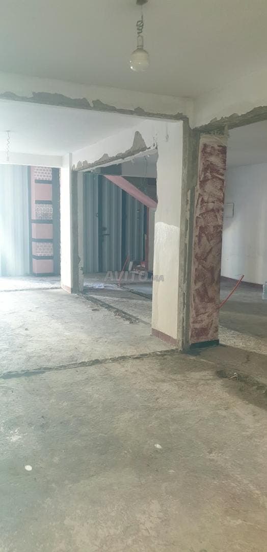 Gewerbliche Fläche zur Miete, 2 Garagen