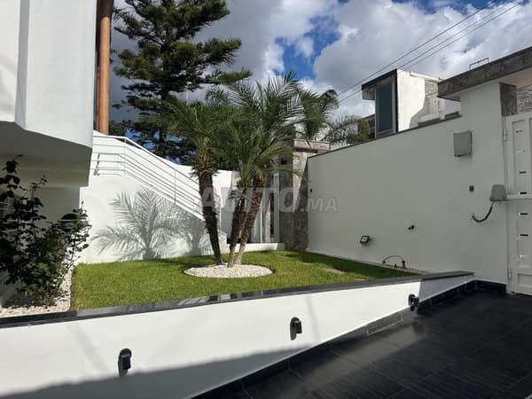 Vente d’une villa bandée de 360 m² EL HAOUZIA