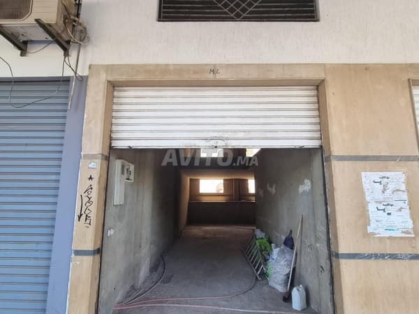 À vendre – Local commercial 274 m2