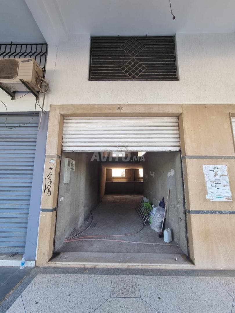 À vendre – Local commercial 274 m2