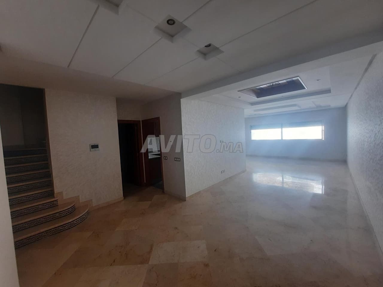 دوبلكس 9500 درهم place Mozart