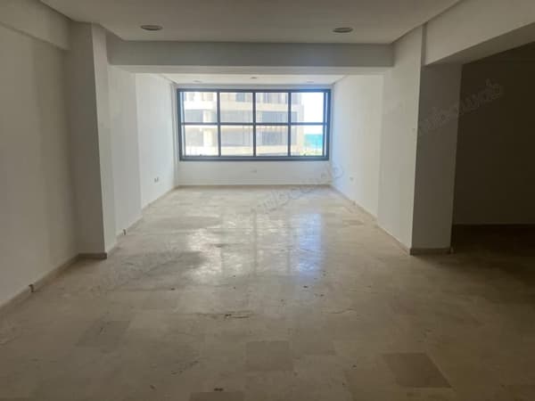 Kantoor 81 m² 1e verdieping Malabata Strand TGV