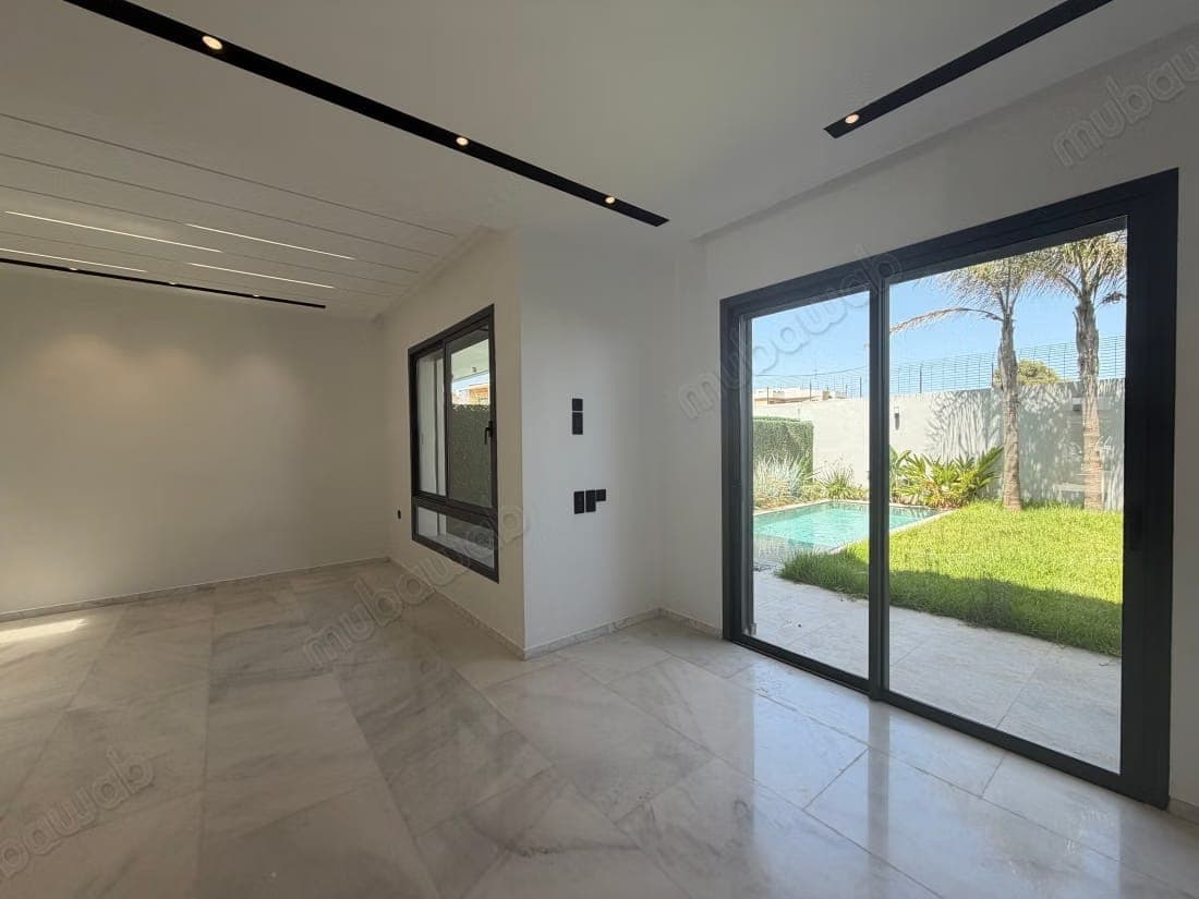 Villa VIDE à louer Dar Bouazza