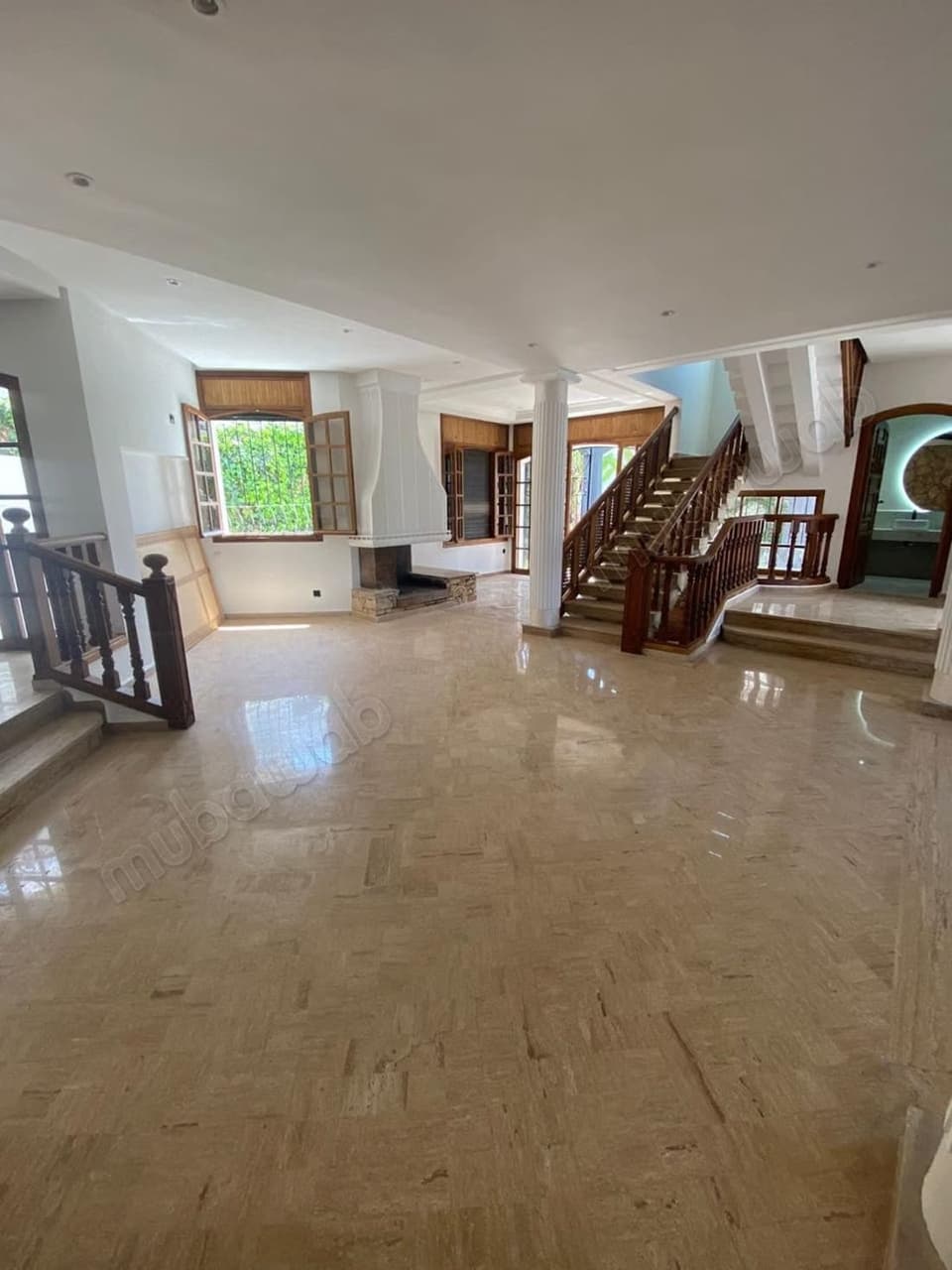 Villa 600m² Bureau sur avenue à Hay RIAD