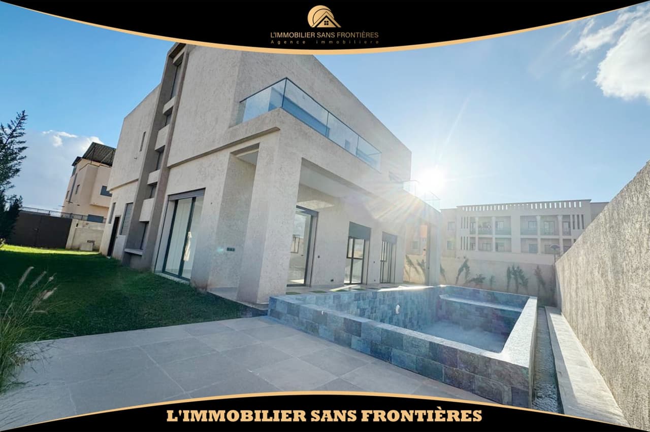 Neue Villa zu verkaufen an der Route d’Amizmiz, 500 m², Marrakech