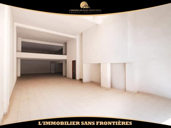 Local commercial à vendre à Victor Hugo, 195 m², Marrakech