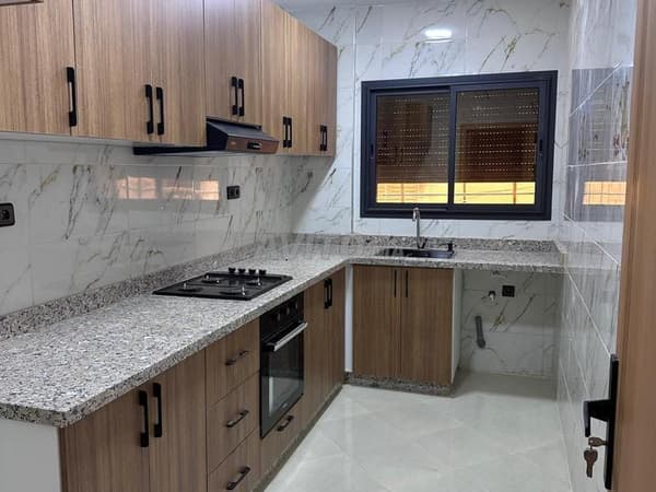 Appartement à vendre dans un nouveau quartier à Kish El Oudaia