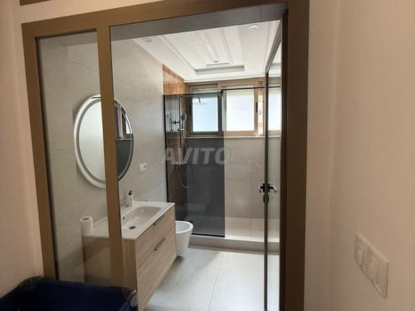 APPARTEMENT 3 CHAMBRES AVEC GRANDE TERRASSE