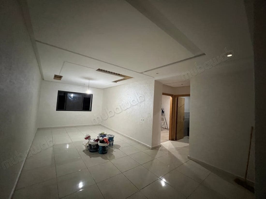 Rent this apartment in Centre. 3 pleasant bedrooms. Fully equipped kitchen