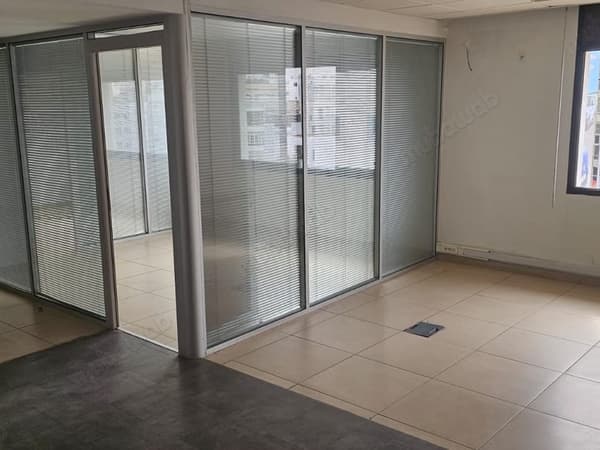 Exklusiv: Premium-Büroetage am Boulevard Massira mit 350 m² Fläche…