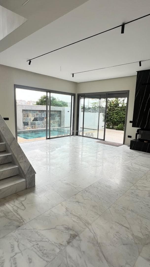 Villa in La Rocade, zeer chic en gemeubileerd