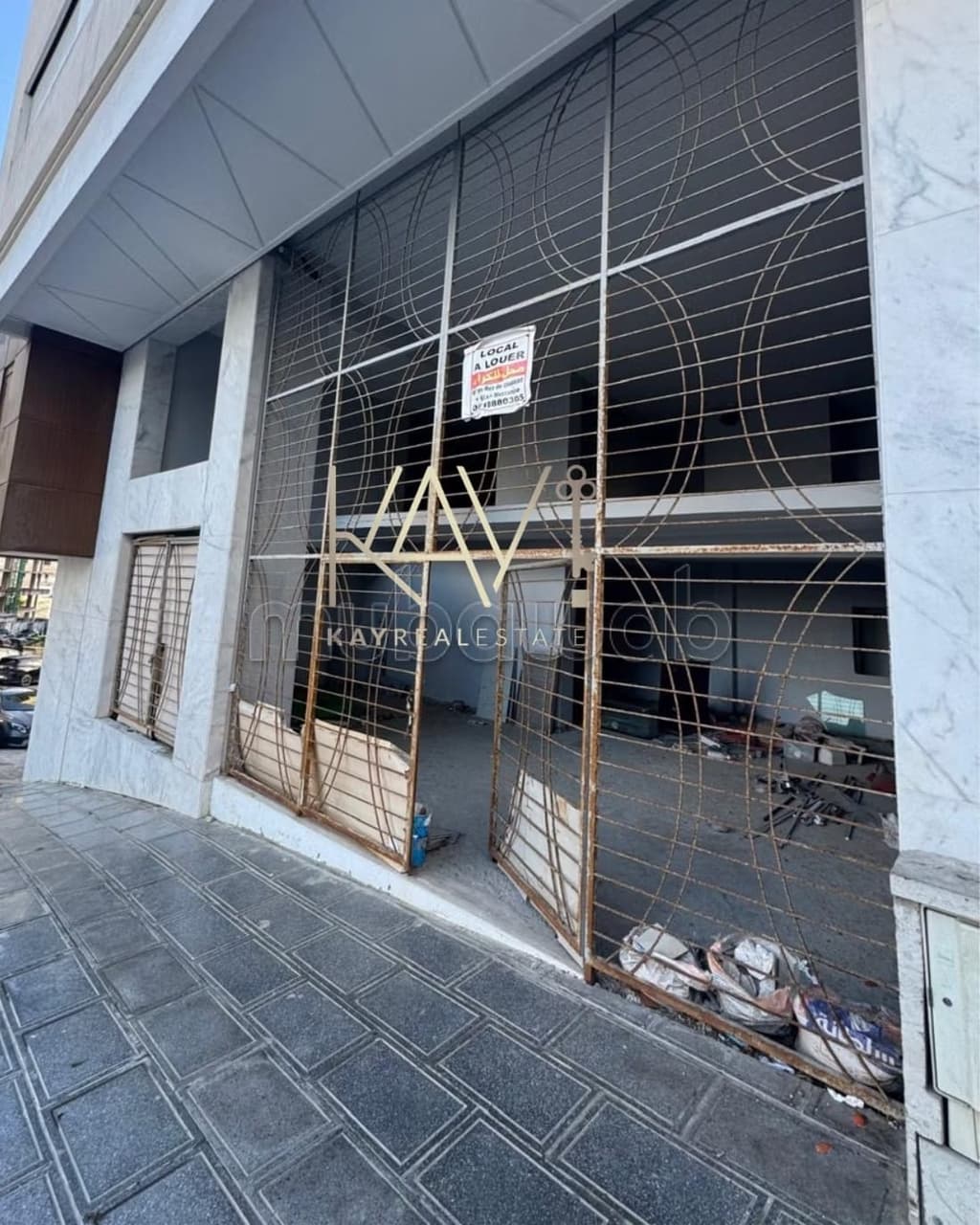 محل تجاري - وسط مدينة طنجة