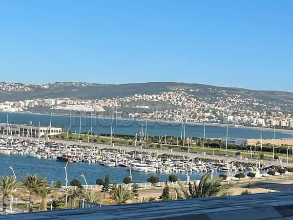 Appartement meublé à louer – Vue Marina Tanger