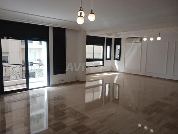 Appartement à Louer à Racine – Terrasses & Balcons