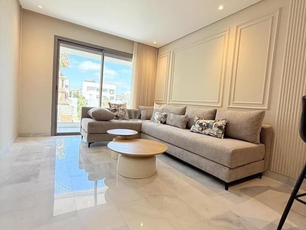 Studio meublé neuf à louer 48 m² à Casablanca