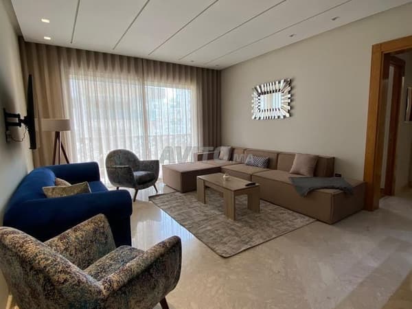 For rent: splendid 2-bedroom furnished apartment, CFC