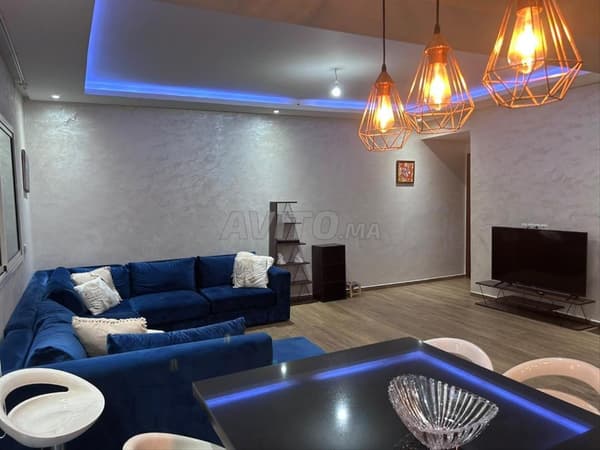 Magnifique appart meublé, 100 m avenue Massira