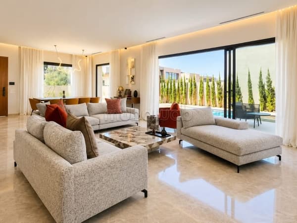 Villa de Luxe de 4 Suites avec Piscine à Louer – Résidence Akenza, Route de l'Ourika…
