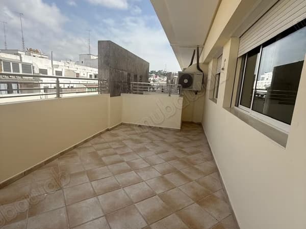 Duplex à louer vide Nejma Tanger