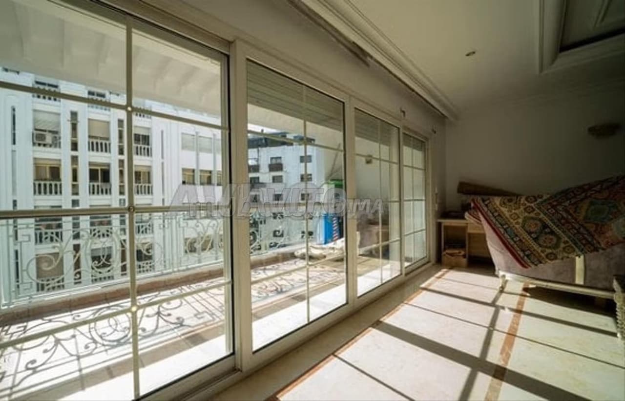 🏥Beautiful modern empty apartment gauthier 5 BEDROOMS