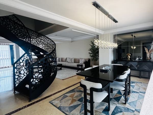 Duplex 244 m² à louer à Casablanca Racine