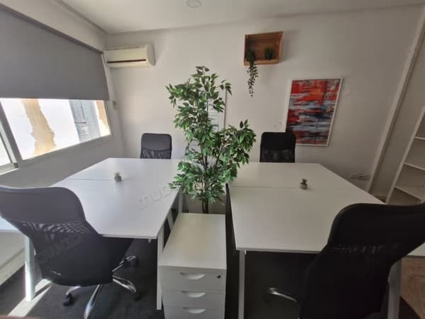 Bureau privatif pour 4 personnes – Sidi Maarouf