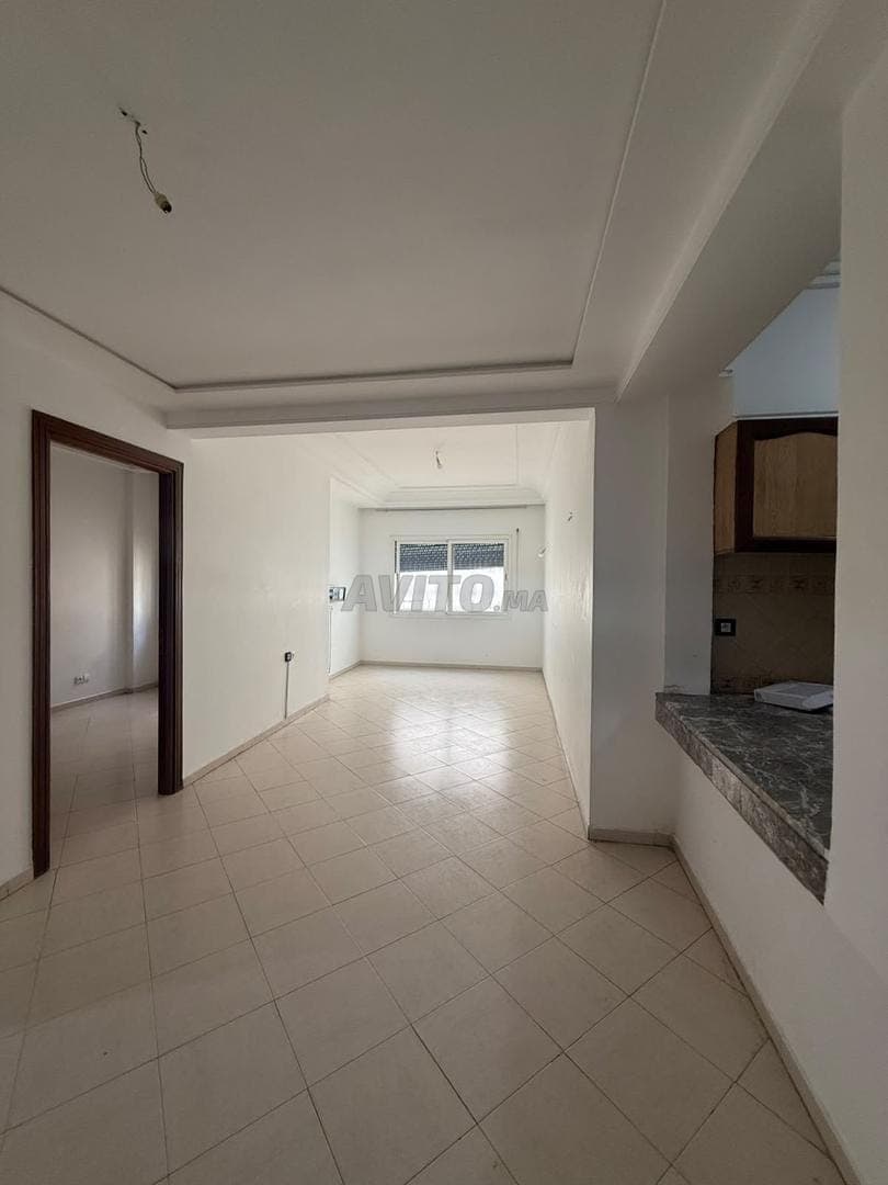 Studio vide à Louer Maarif