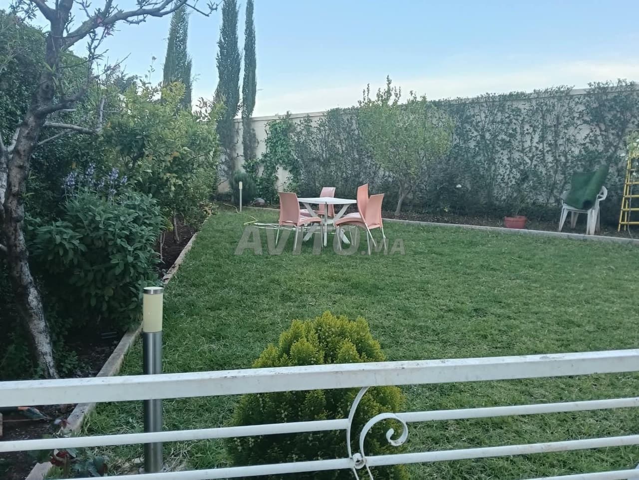 Villa 341 meter goed gelegen Riad toulal