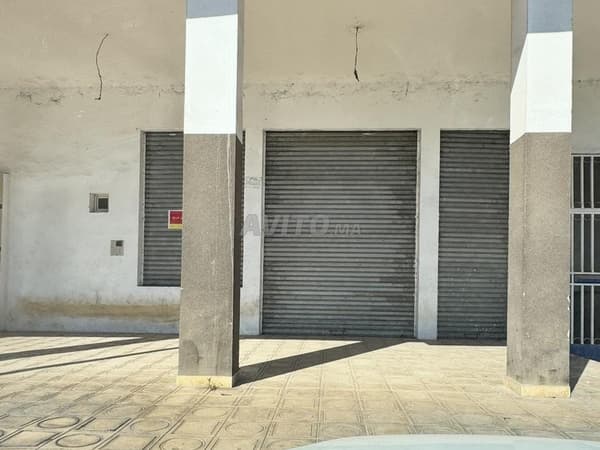 Local commercial à vendre rue Tariq Bin Ziyad